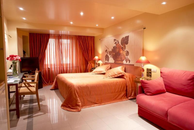 A Casa Canut Hotel Gastronòmic Les Escalades Exterior foto A bedroom